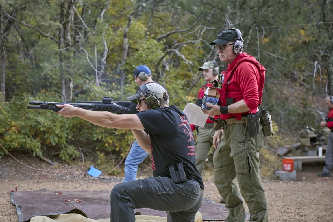 Practical Defensive Handgun 2 – Reality Based Self Defense Shooting 